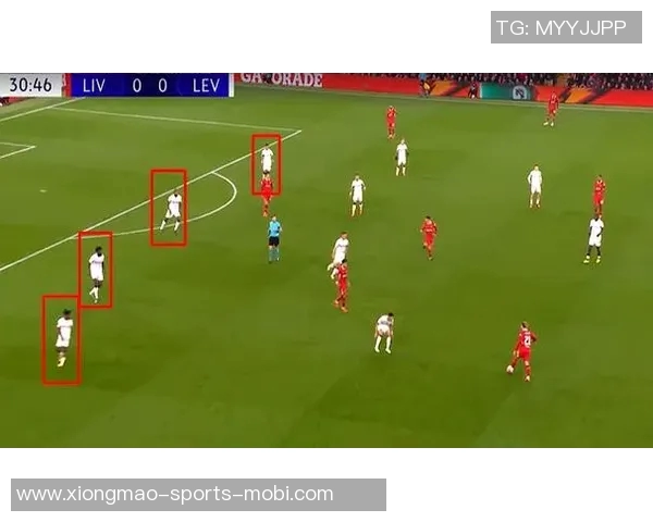 阿隆索对阿诺德的使用引发皇马内部惊讶仍未首发 阿隆索对阿诺德的使用引发皇马内部惊讶仍未首发