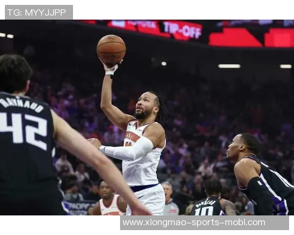 尼克斯半场微弱领先76人布伦森表现出色马克西火力全开乔治状态低迷